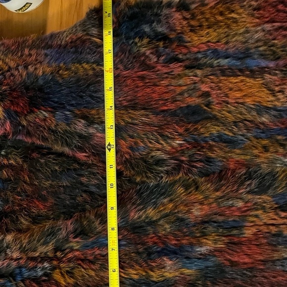 real rabbit furr vest and blouse set by Adore - Picture 15 of 16